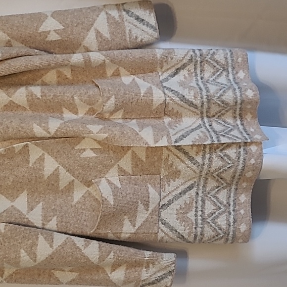 Sweater Cardigan - Picture 3 of 4